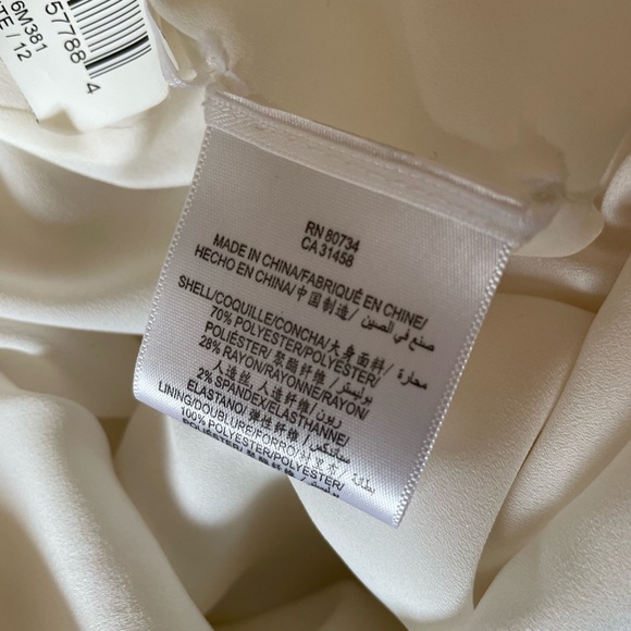 BCBG white strapless dress with pockets and structure NWT size 12 - Picture 8 of 13